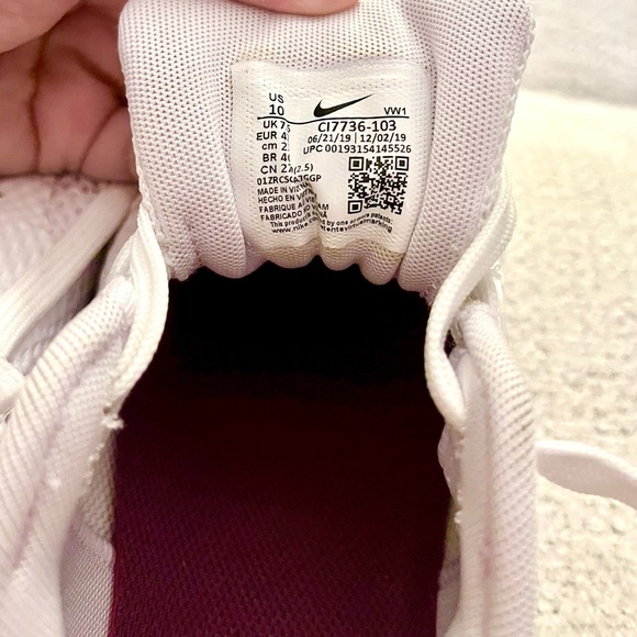 Nike Women’s Air Max 1G Golf Shoes - Picture 7 of 7